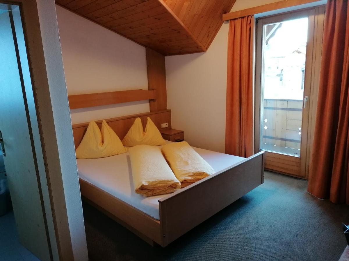 Pension Lucknerhof Hotel Maranza Buitenkant foto